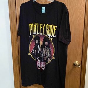 Adult Motley Crue Theater of Pain Tshirt size Med